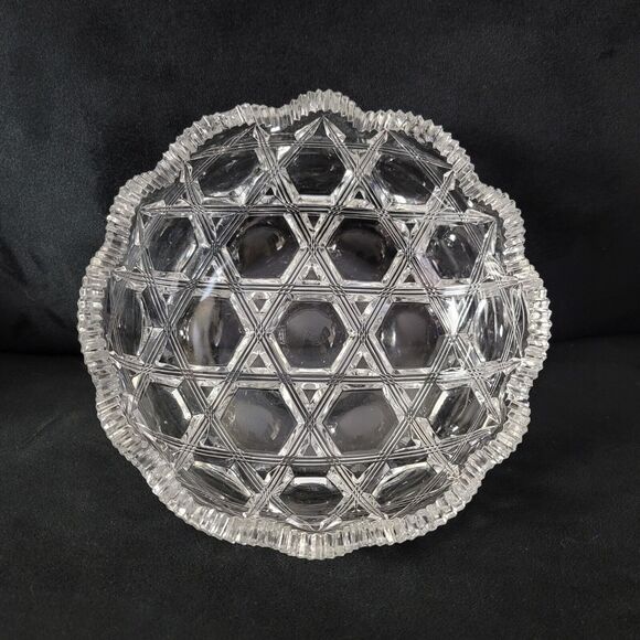 Rare Krys Tol Clear Diamond Geometric Medium Cut Crystal Scalloped Serving Bowl - Picture 10 of 11